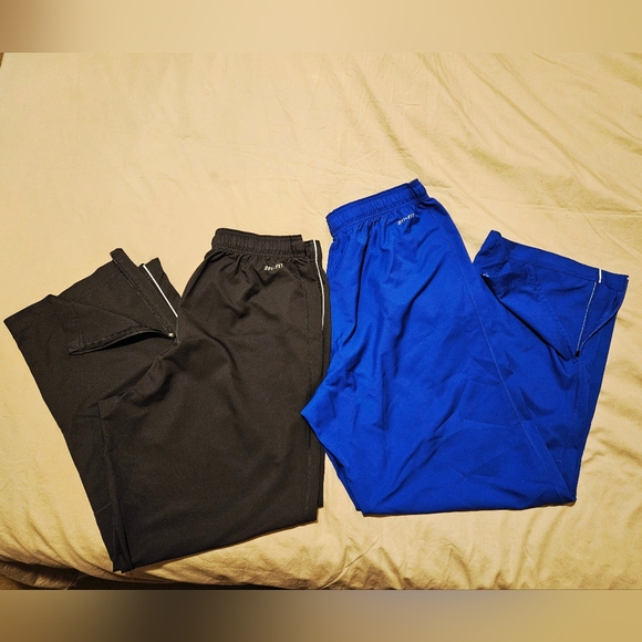 Nike Men's Dri-Fit Pants, 2 pairs - Picture 2 of 16